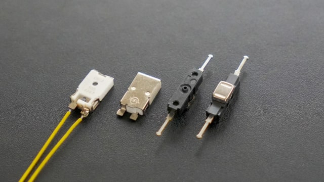 Compact Thermostats